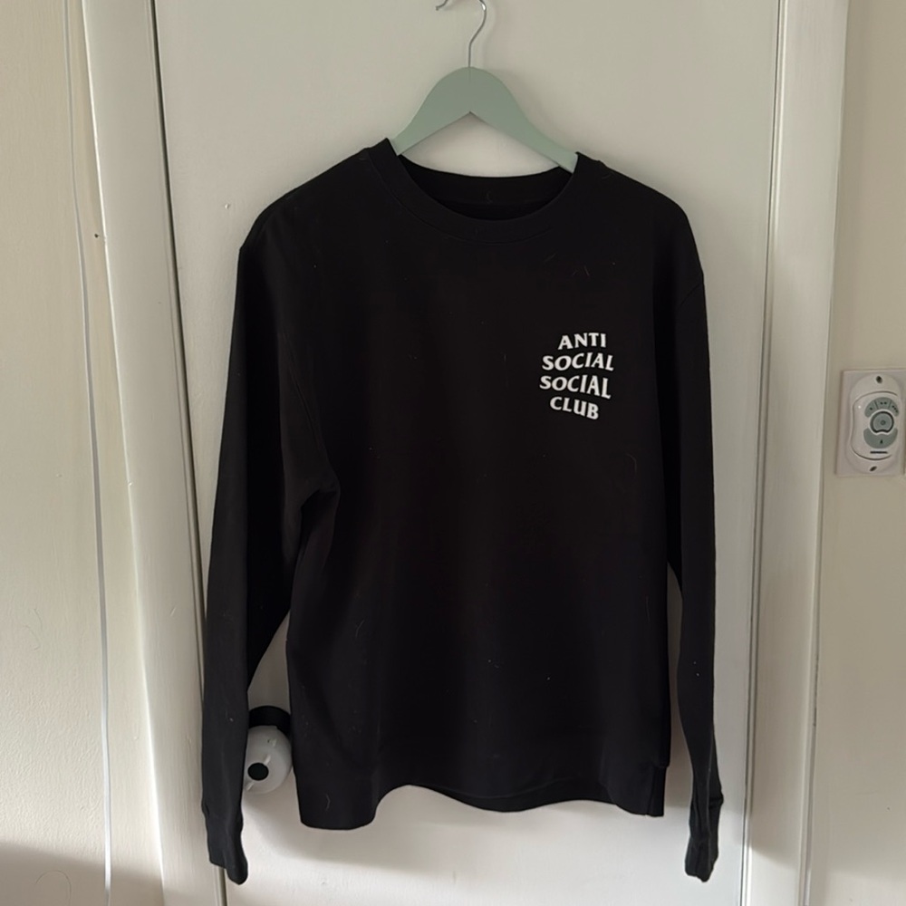 🖤 ASSC Sweatshirt Size Small